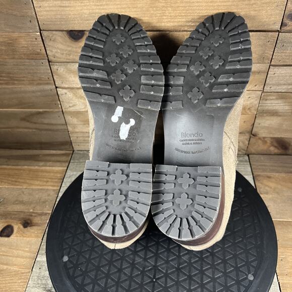 Blondo Womens Sz 8 Stacy Buckle Waterproof Suede Ankle Buckle Bootie/Side Zip - Picture 10 of 10